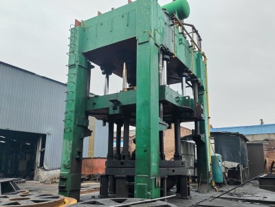 3000T tryckmaskin